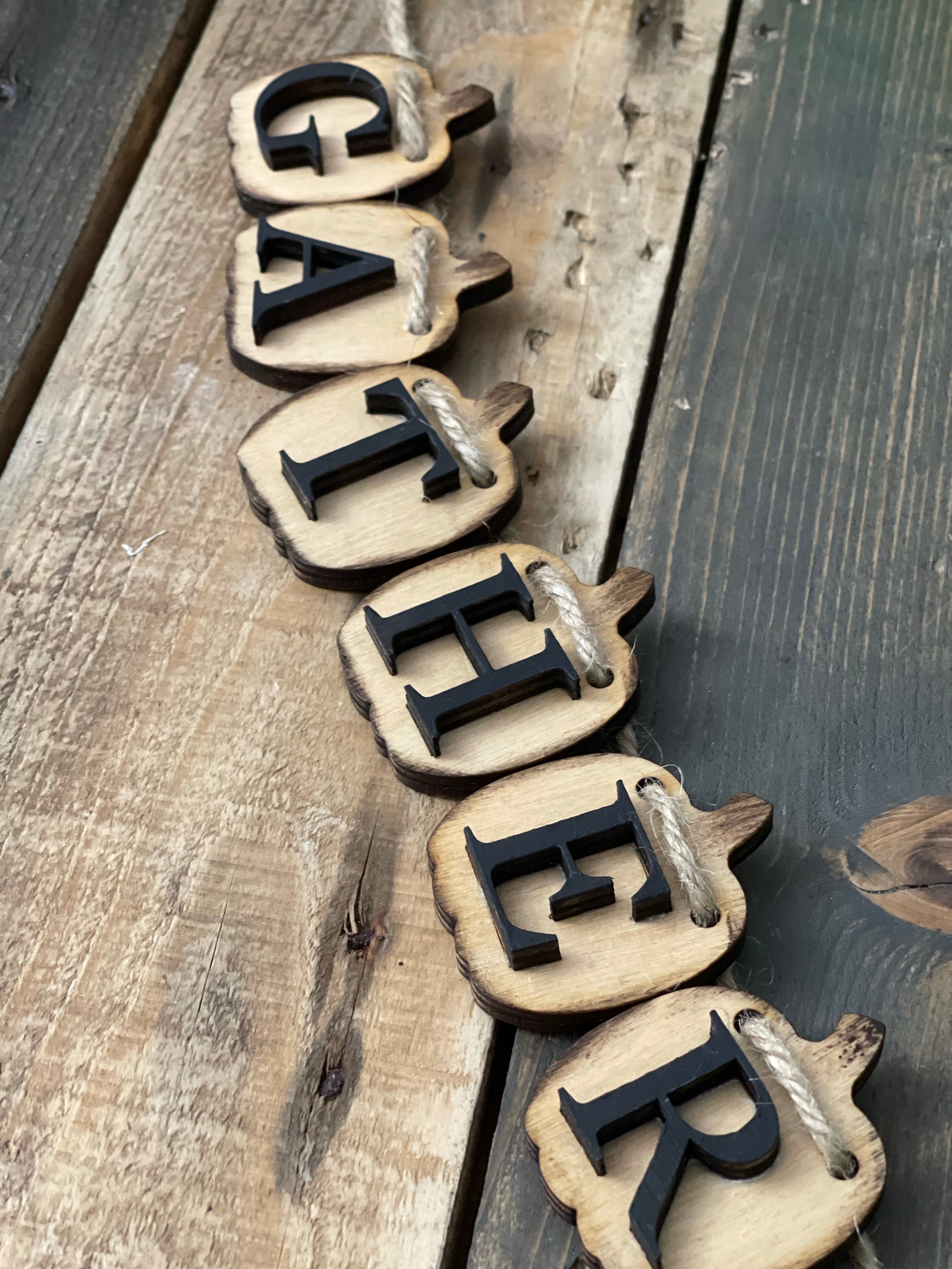This image show the gather 3D pumpkin banner.