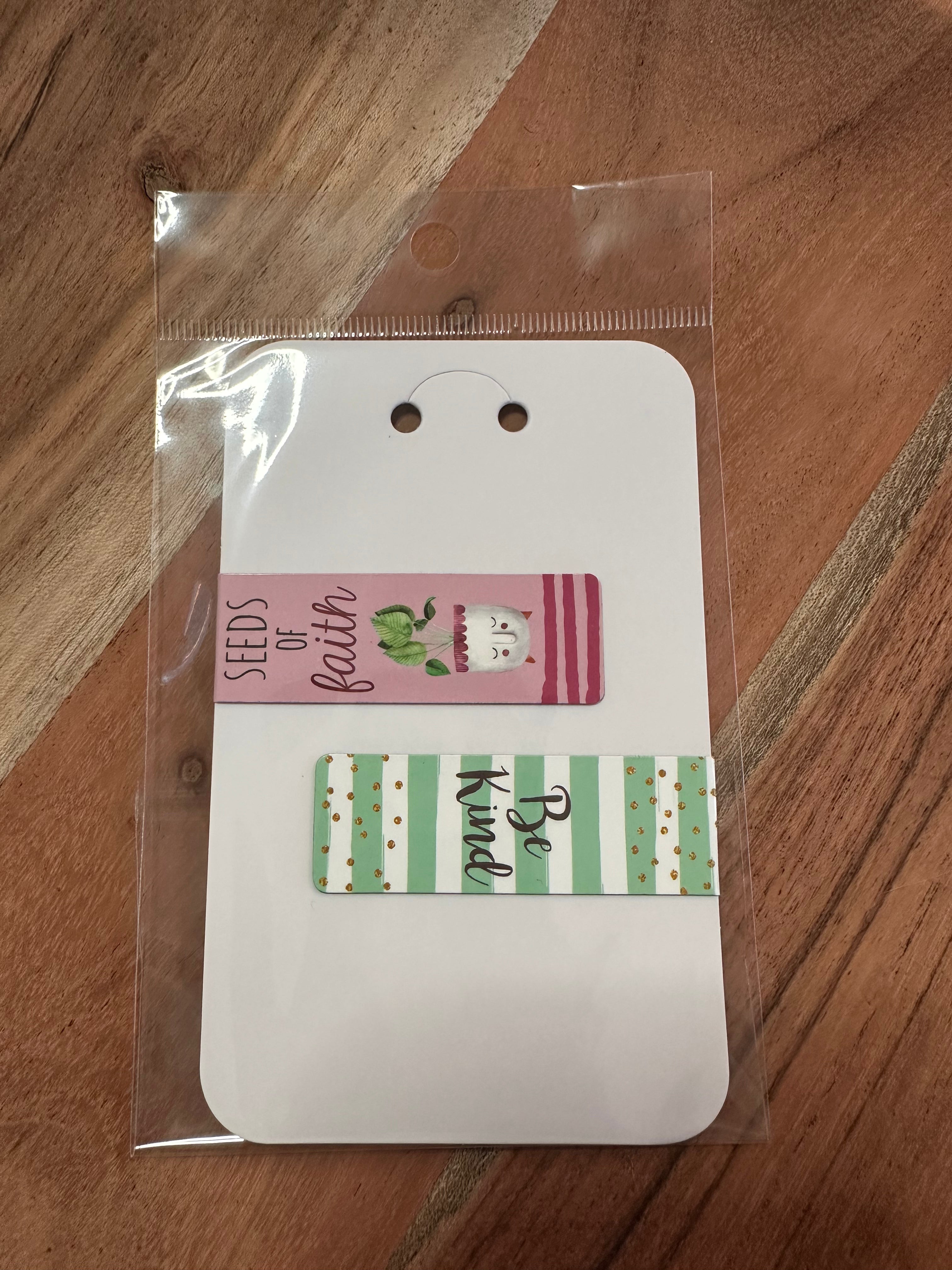 Root Bookmarks Magnetic Bookmarks – Root 937