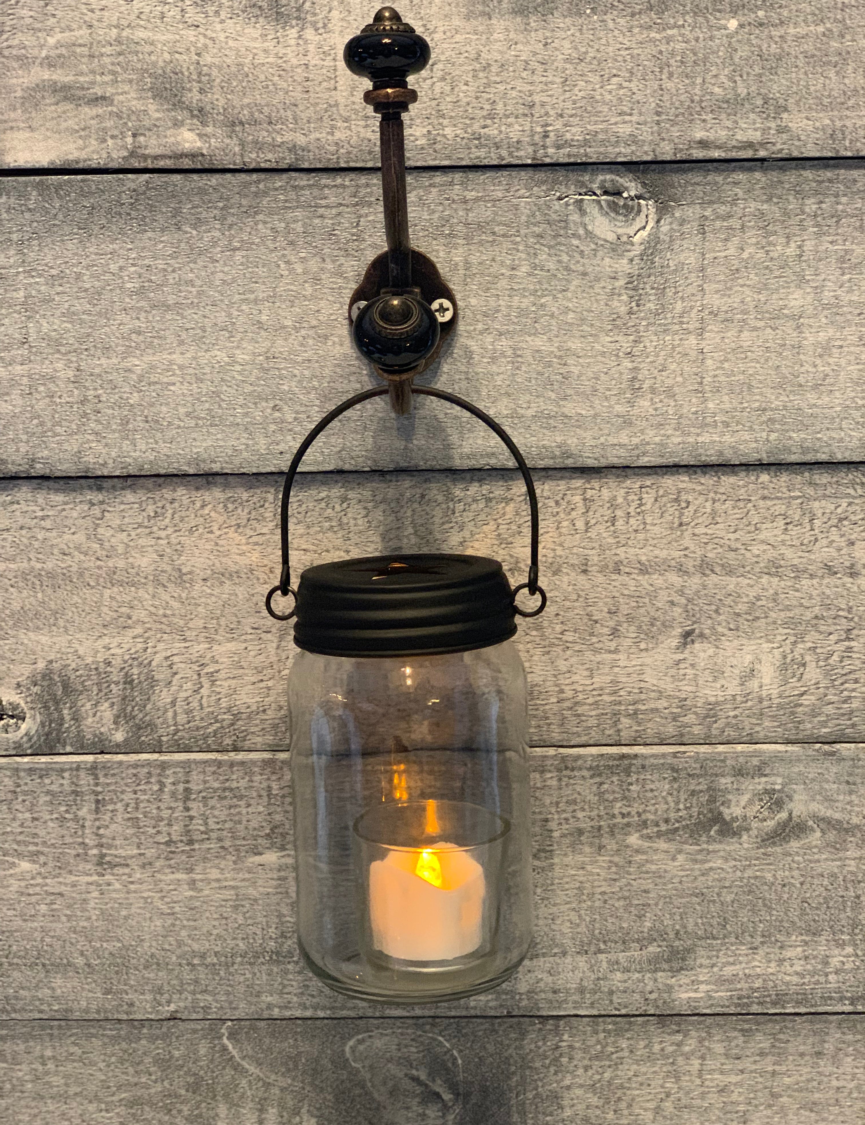 16oz Glass Mason Jar with Black Star Metal Lid-Hangable