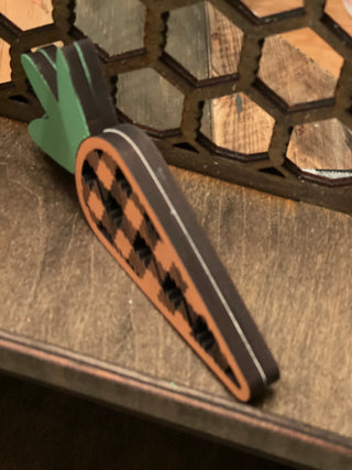 This is an alternate side view of the carrot, standing up on it's side.