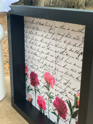 The Vintage Letter shows an alternate side image of the framed artwork.