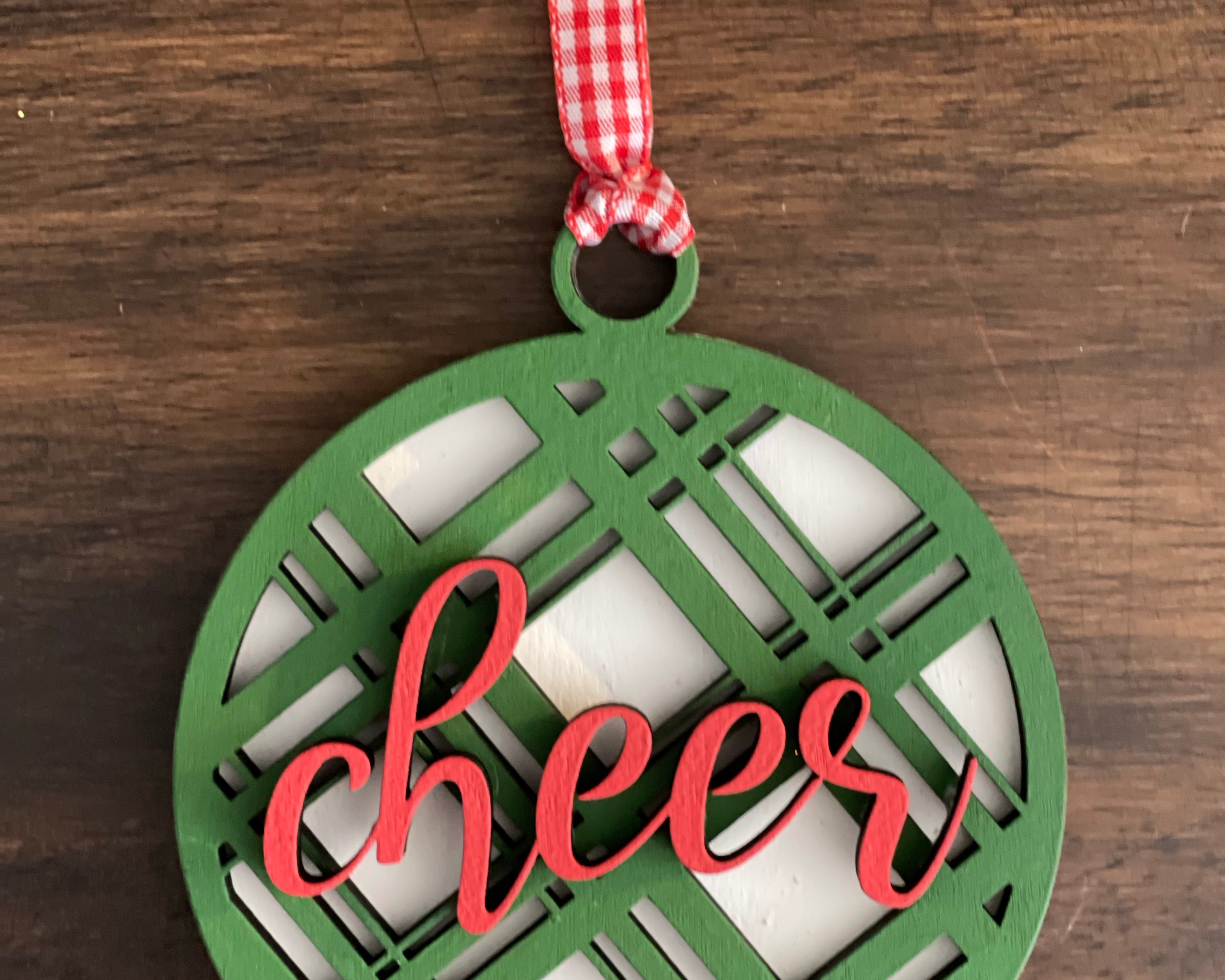 This is the cheer green plaid ornament without a twine bow.