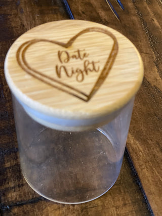 This image shows the jar and lid.